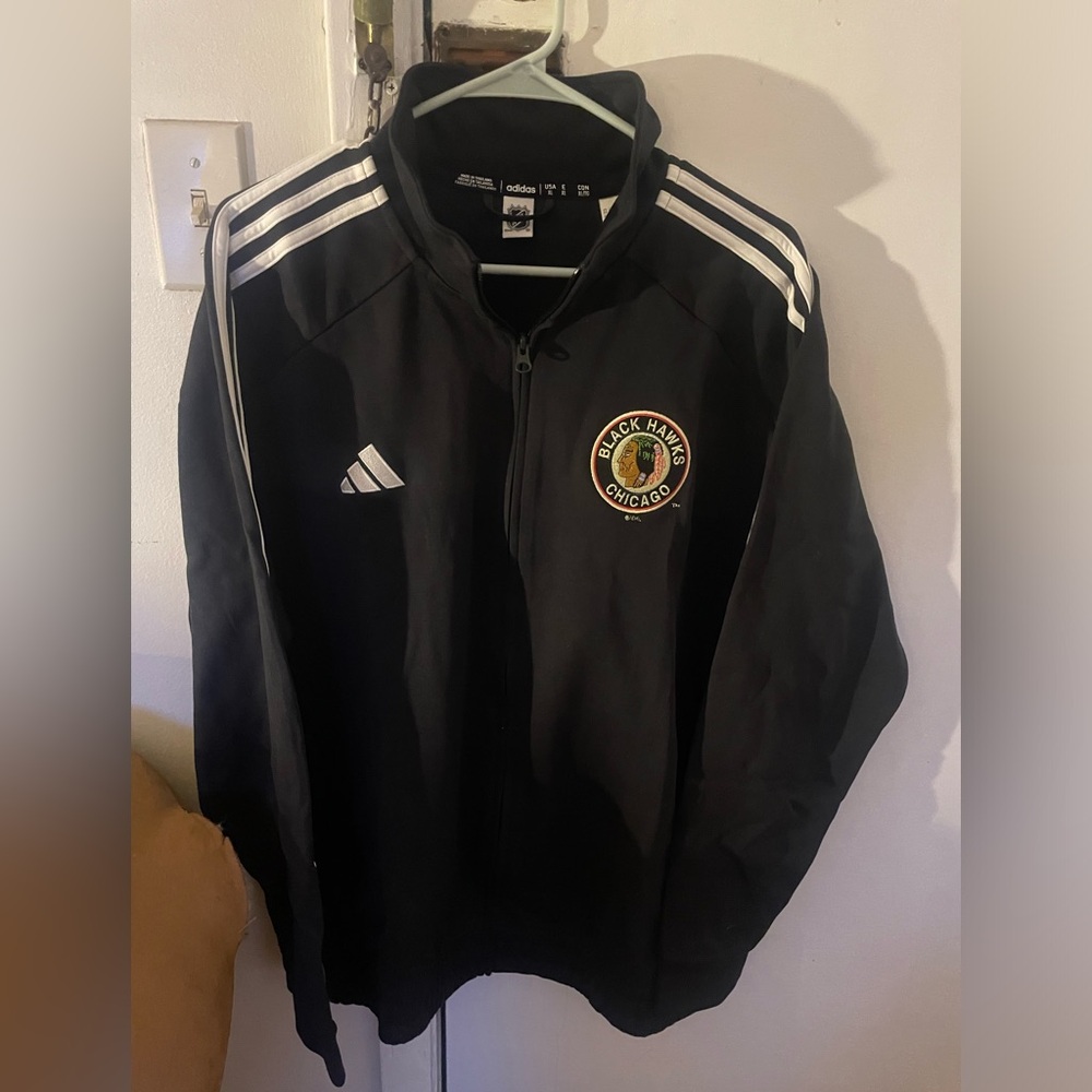 Chicago Blackhawks Adidas men’s NHL FZ track jacket XL